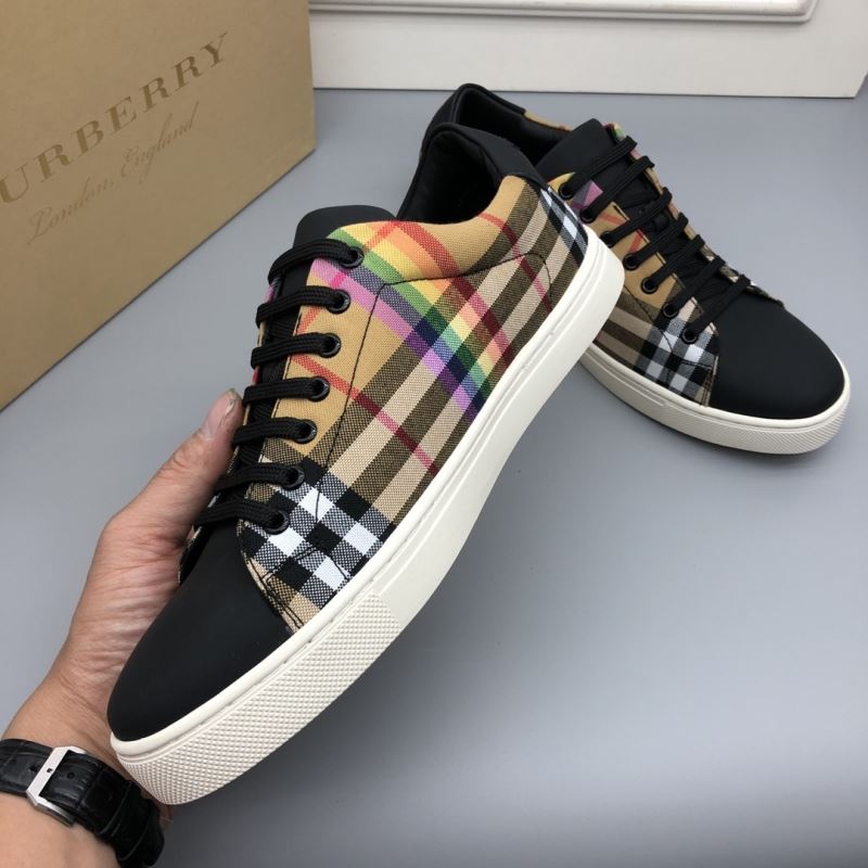 Burberry Low Shoes